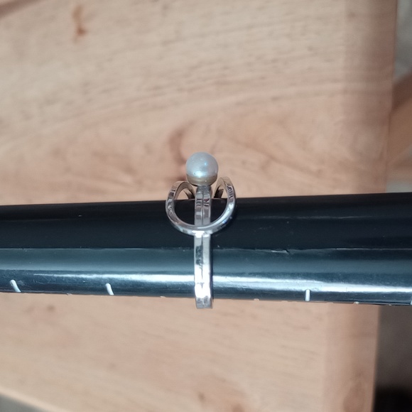 Pearl sterling silver adjustable ring - Picture 3 of 4